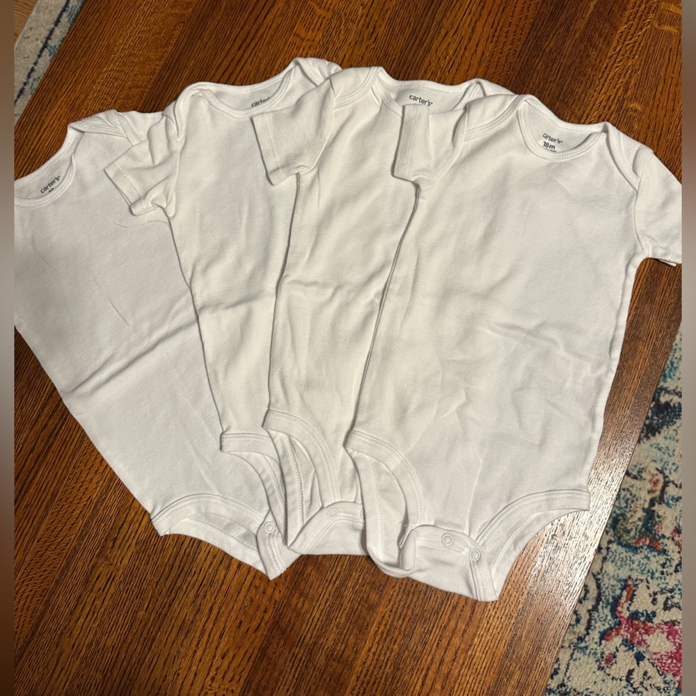 Carter's SET OF 4 18M White Infant Bodysuit